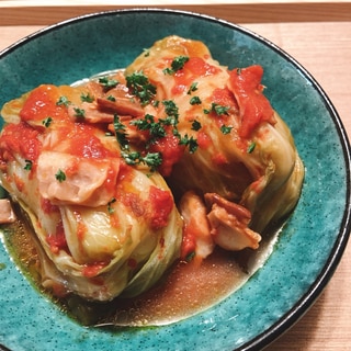 大量消費！丸ごと1個使ってロールキャベツとトマト煮